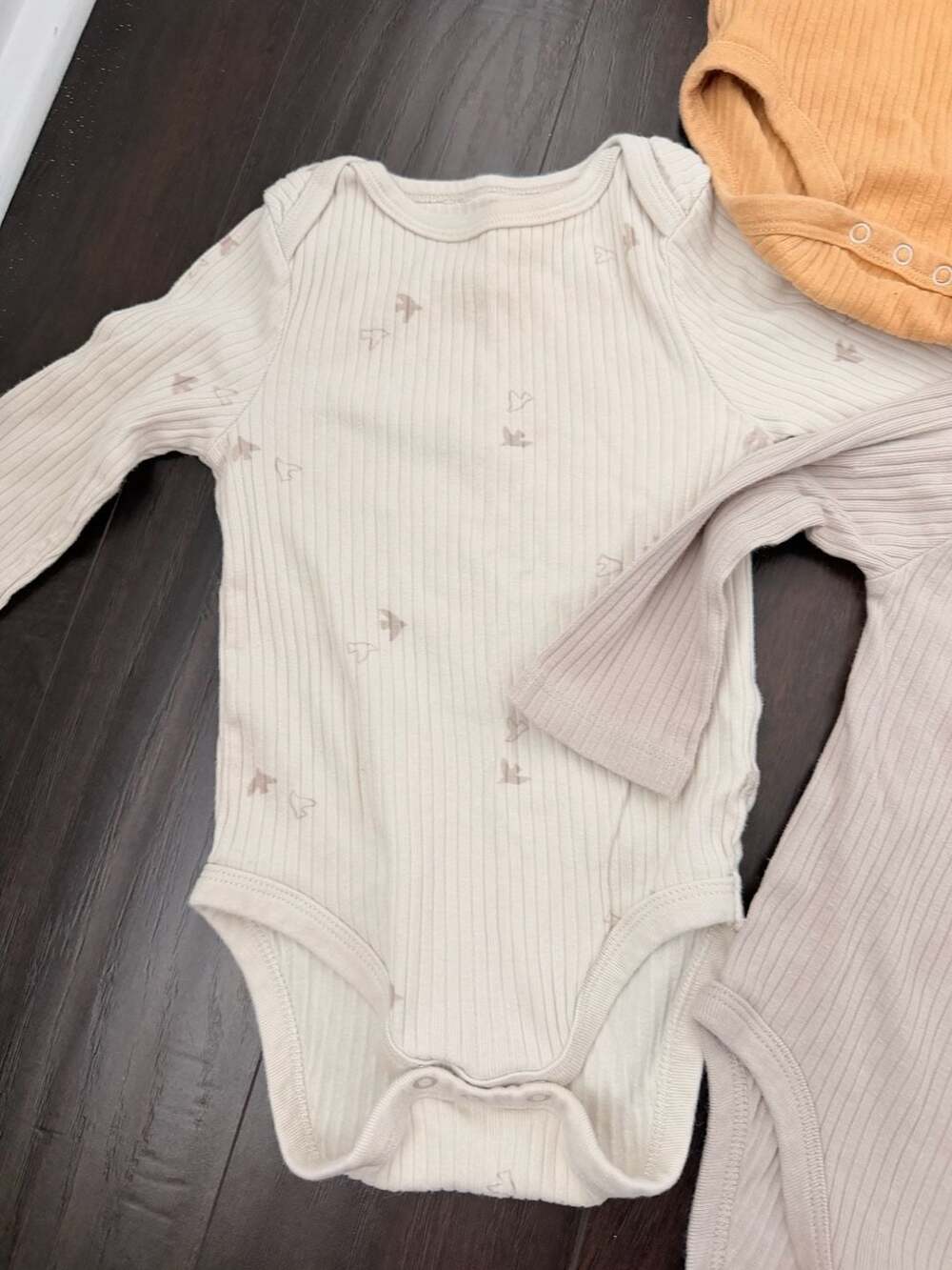 Cloud Island Baby 3pk Long Sleeve Ribbed Bodysuits Mustard/Tan/White Bird Print - Picture 4 of 7